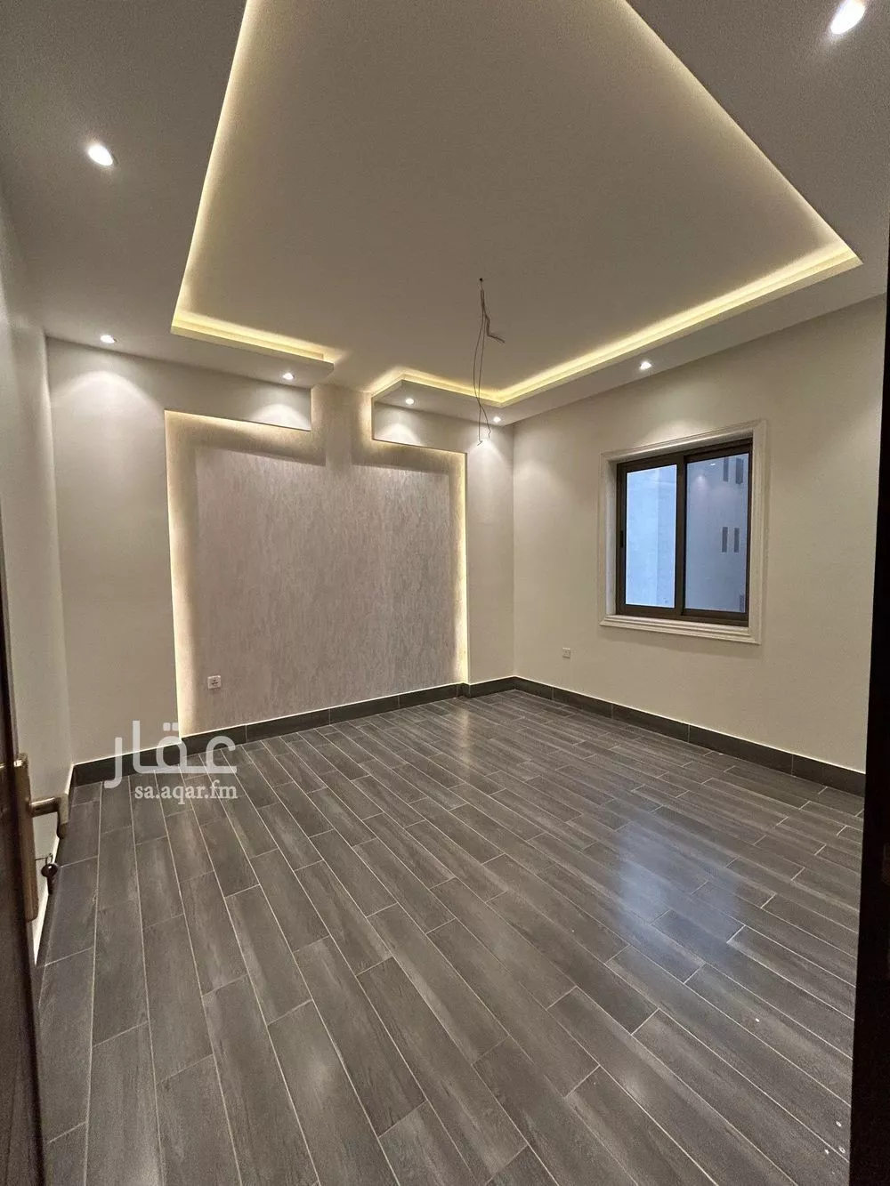 شقة 6 غرف في الصفا 8