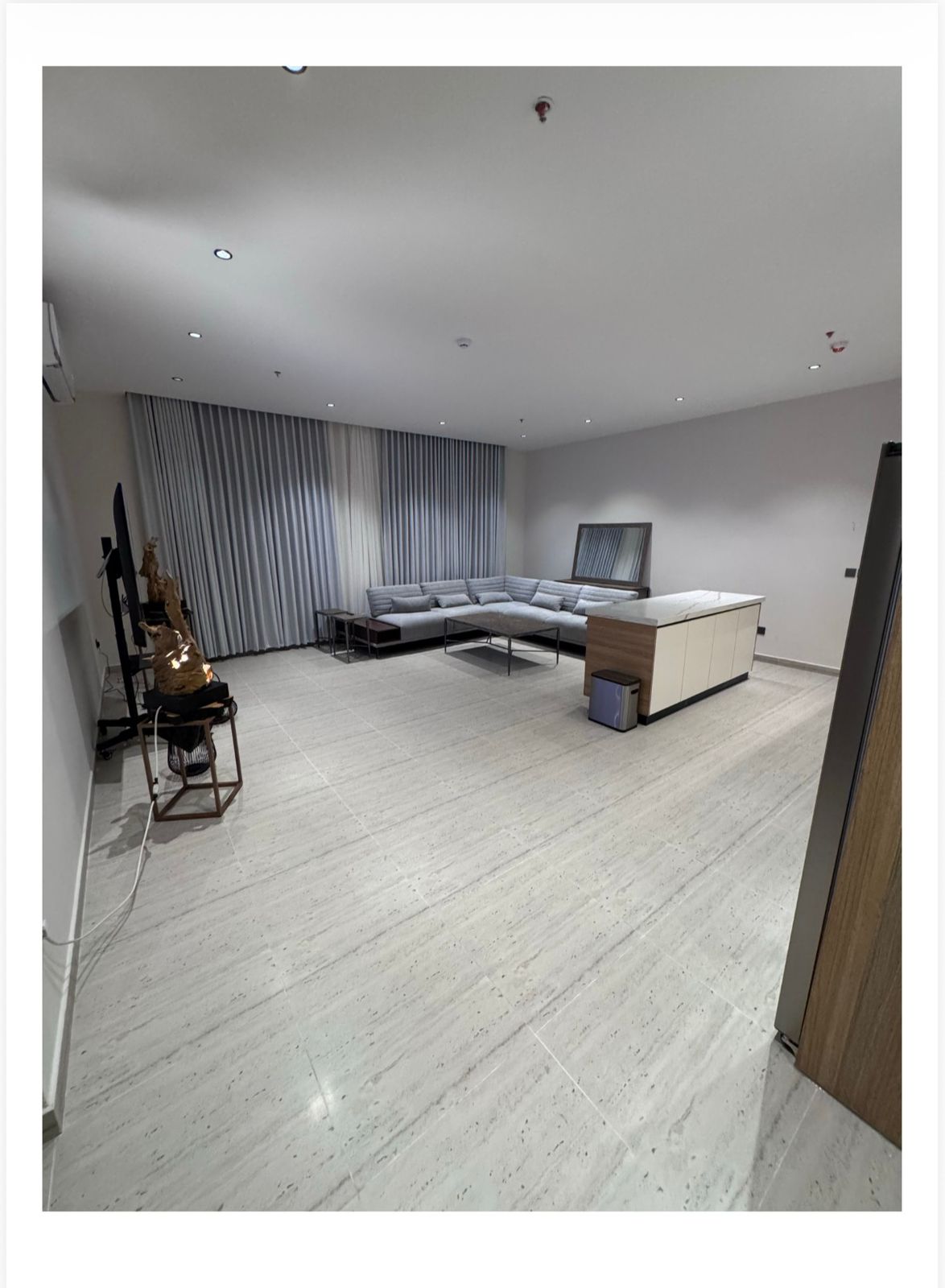 شقة 2 غرف في عرقة 3