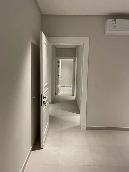 شقة 3 غرف في الملقا 10