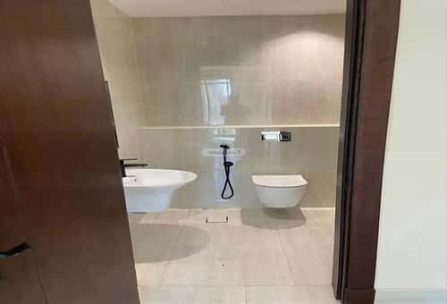 شقة 3 غرف في عرقة 10