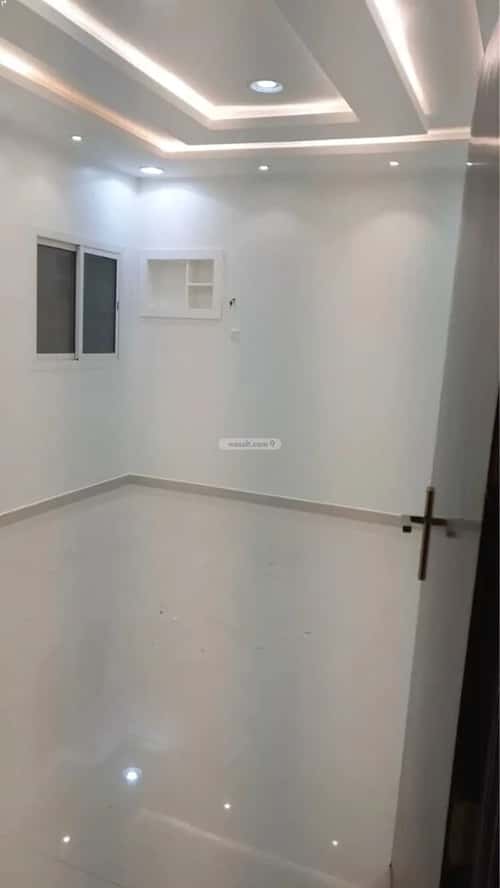 4 bedroom apartment in Okaz, Riyadh 4