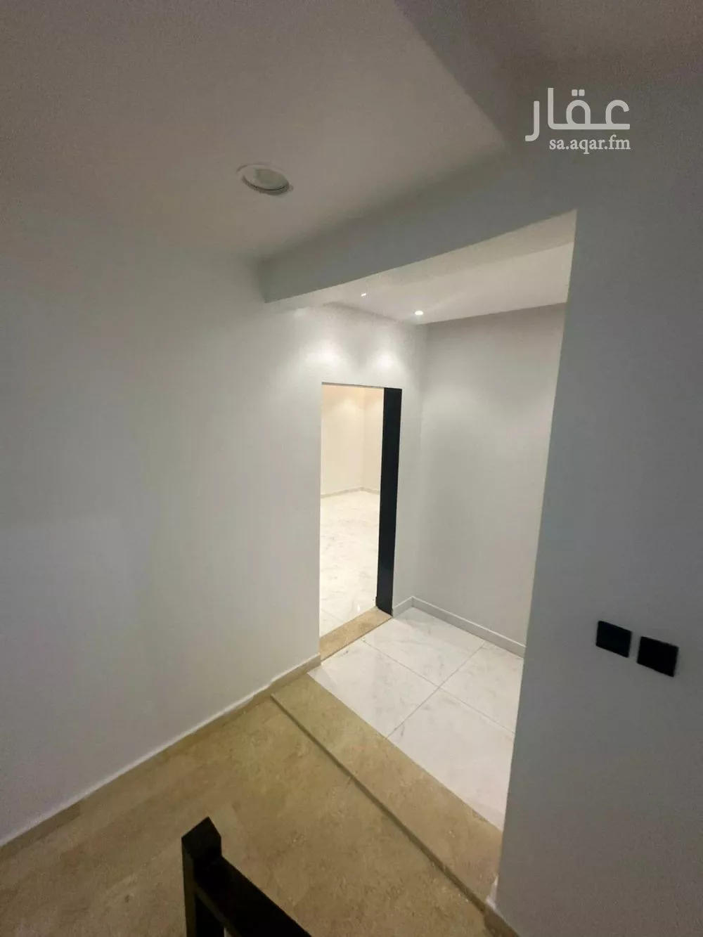 فيلا 5 غرف في عكاظ 4