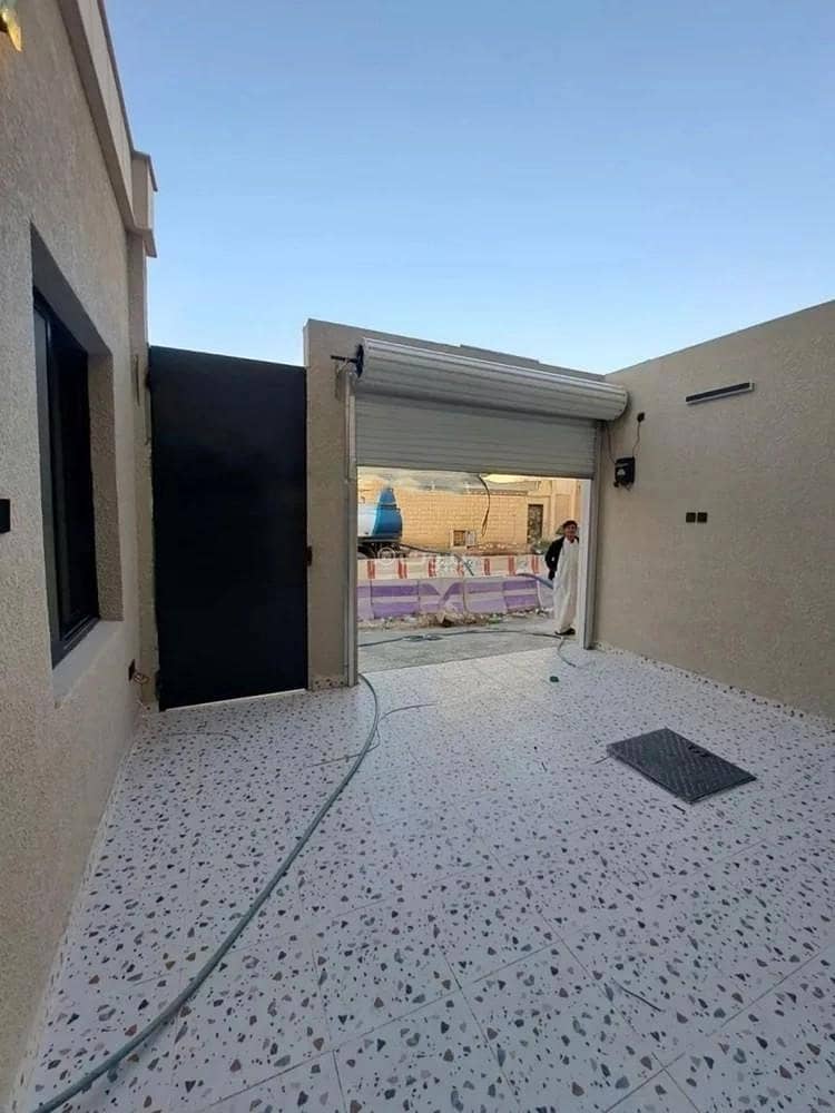شقة 4 غرف في القيروان، الرياض 3