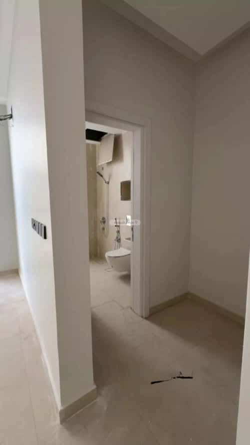 شقة 3 غرف في الرمال 7