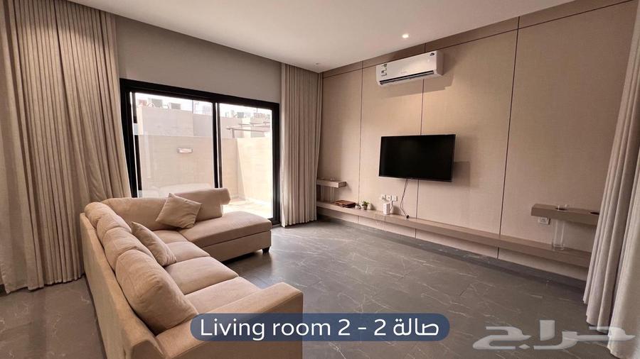 فيلا 3 غرف في العارض 19