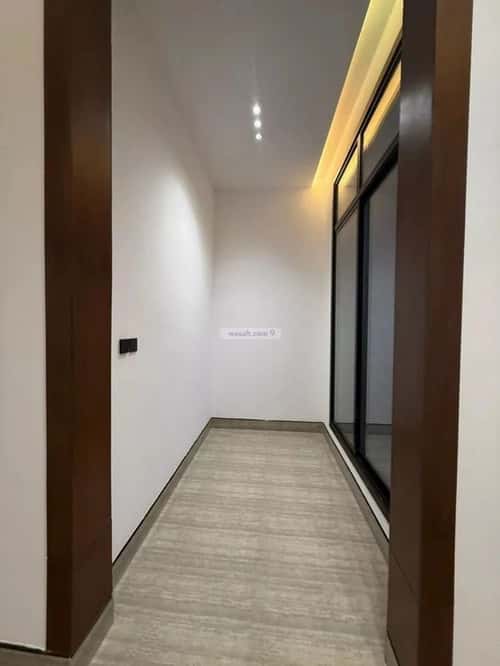 فيلا 5 غرف في المهدية 12