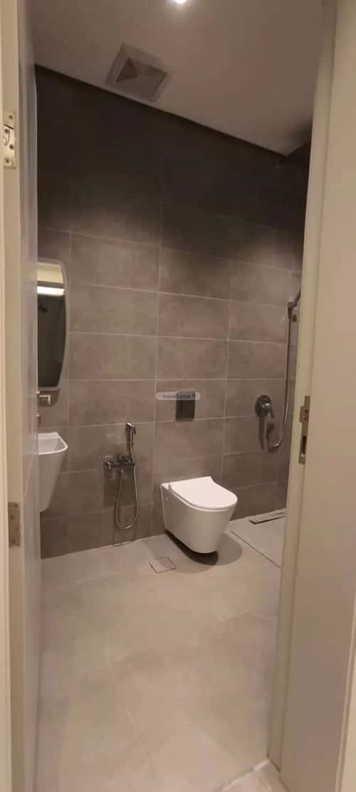 شقة 2 غرف في الرمال 3