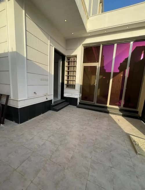 فيلا 5 غرف في طويق 6