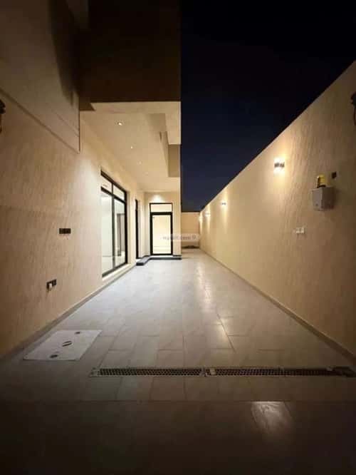 فيلا 5 غرف في الرمال 9