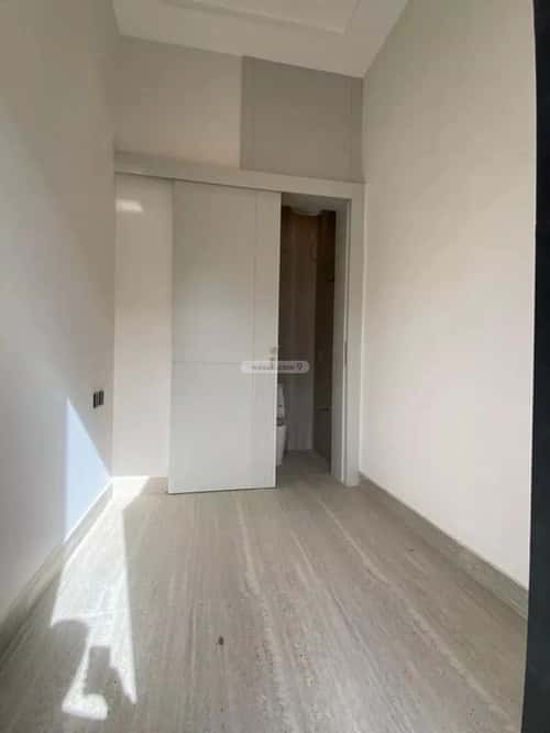 دور 6 غرف في المونسية 14