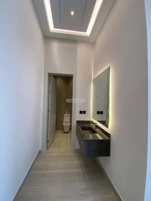 دور 6 غرف في المونسية 8