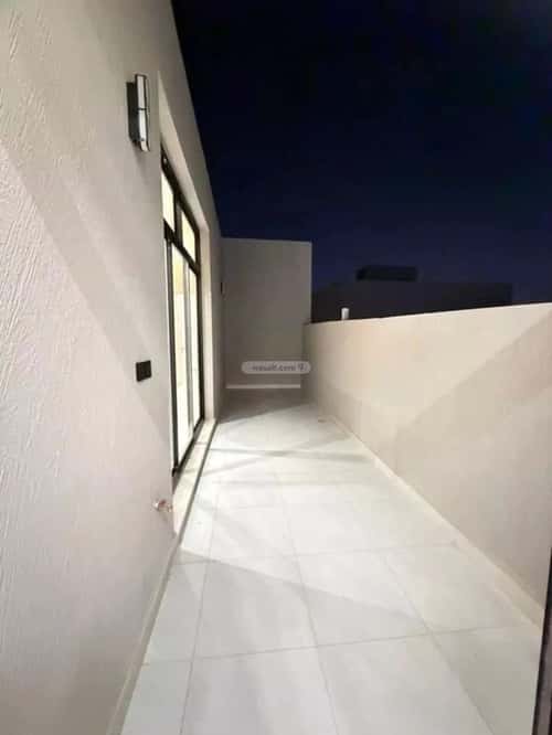 شقة 3 غرف في الرمال 5