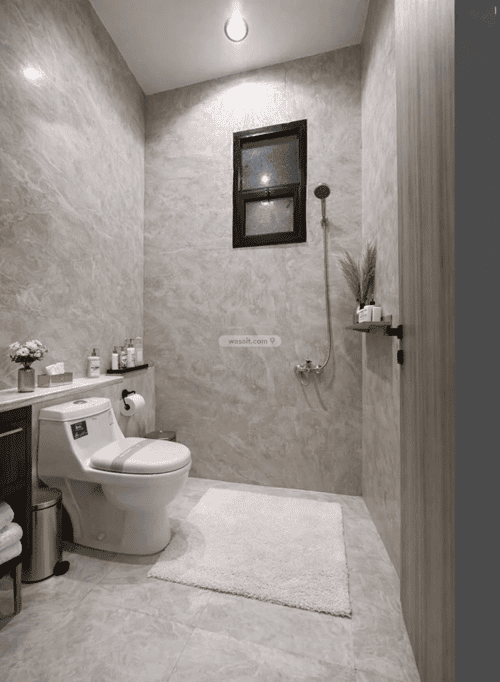 4 bedroom floor in Okaz 12