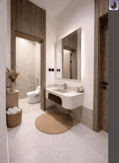 4 bedroom floor in Okaz 13