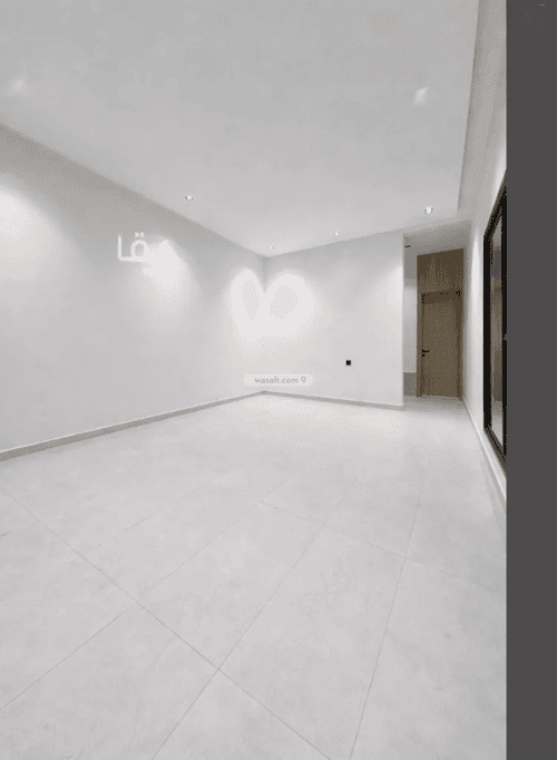 4 bedroom floor in Okaz 3