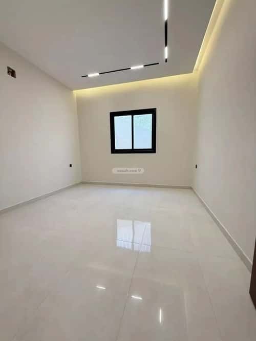 فيلا 5 غرف في العوالي 11