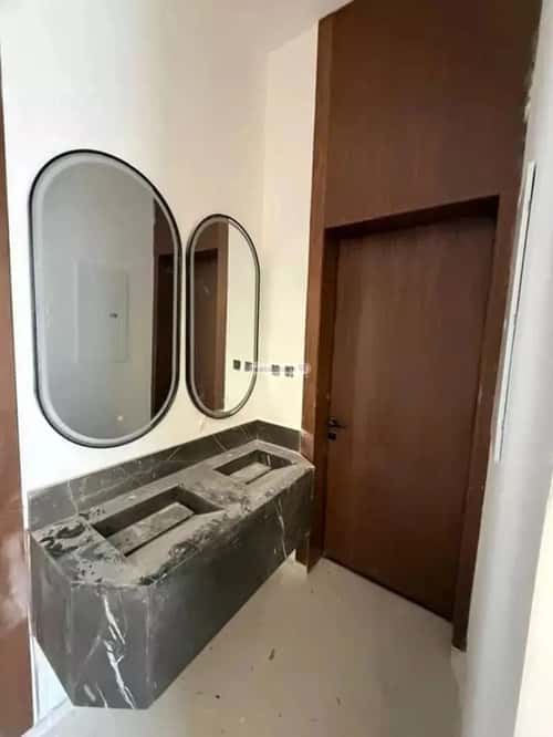 فيلا 5 غرف في الرمال 9