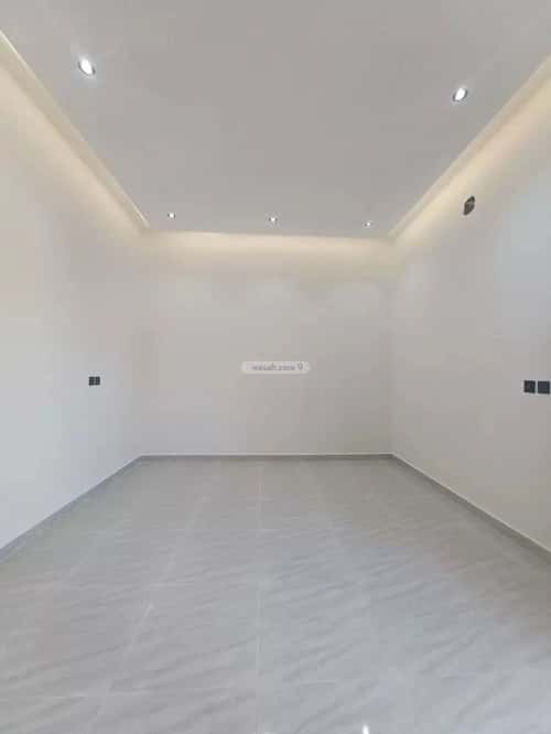 3 bedroom floor in Uhud 5