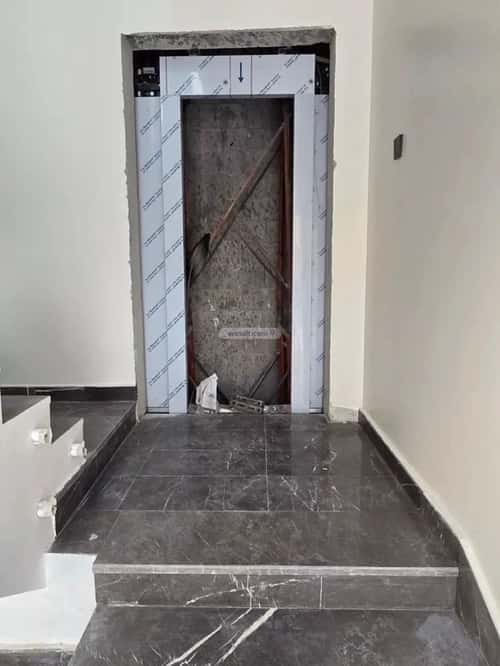 دور 6 غرف في الملك فيصل 3