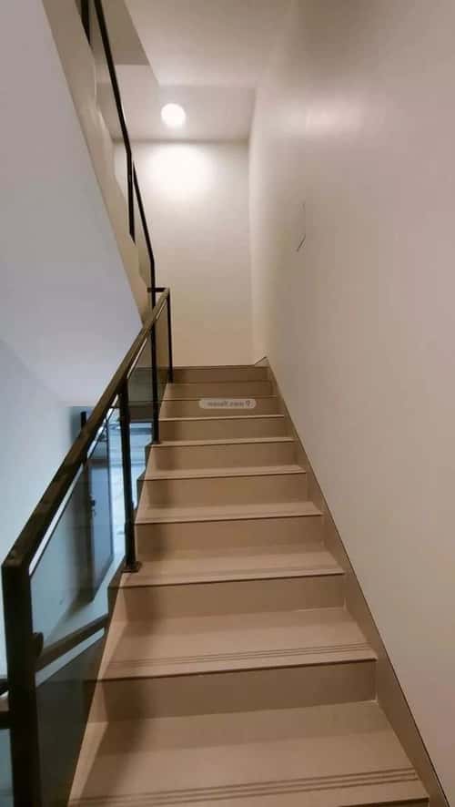 شقة 3 غرف في الرمال 5