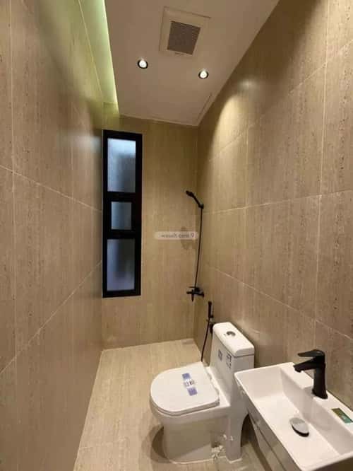 دور 4 غرف في المرجان 15