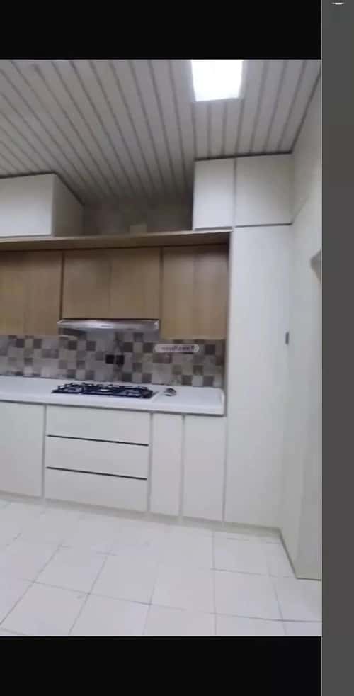 شقة 3 غرف في الرمال 3