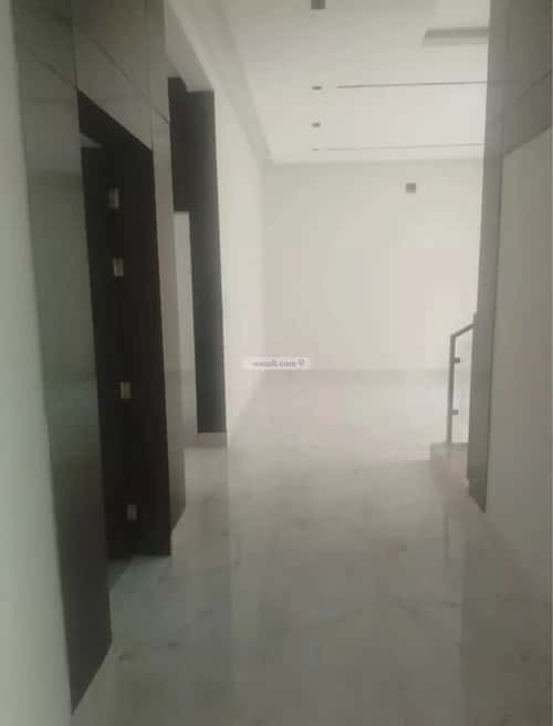 7 bedroom villa in Al Bayan 2