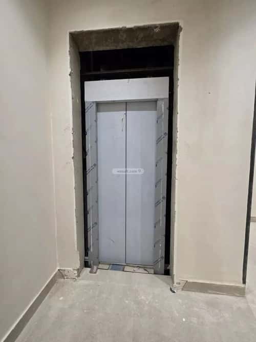 شقة 5 غرف في الخليج 2