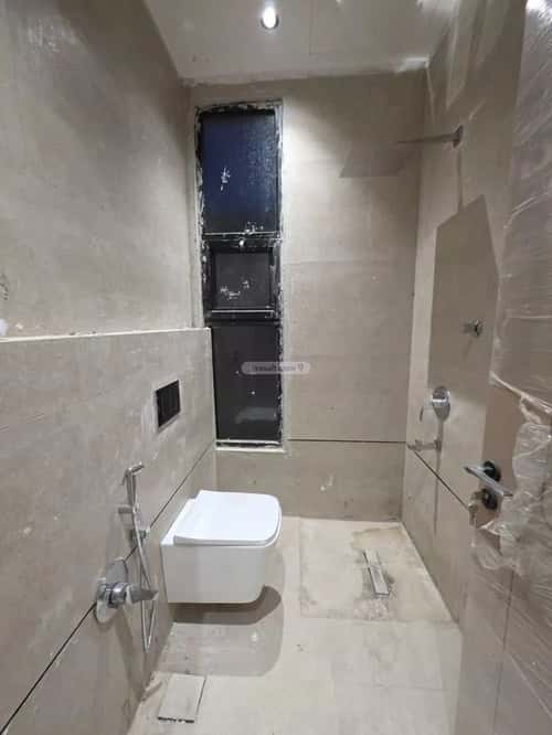 شقة 5 غرف في الخليج 10