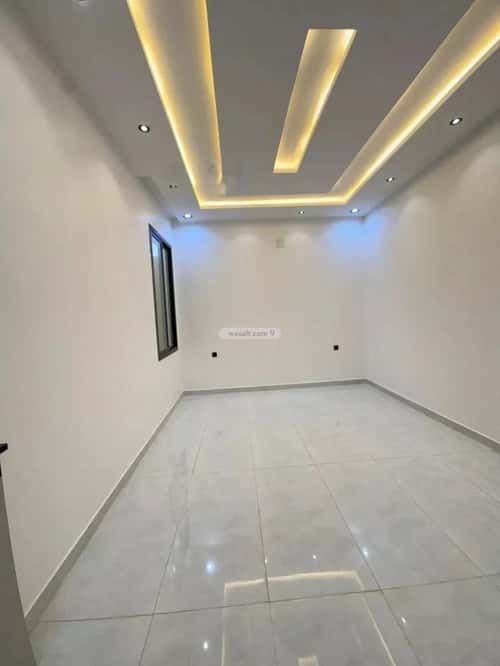 6 bedroom villa in Al Janadriyah 11