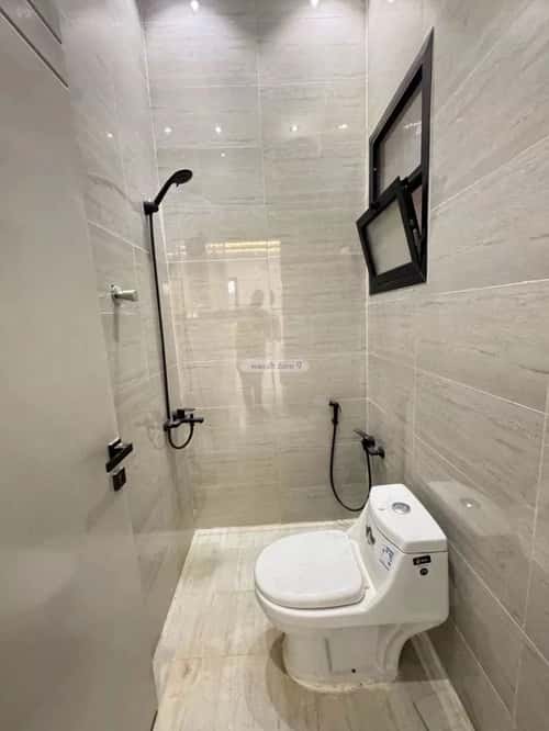 6 bedroom villa in Al Janadriyah 12