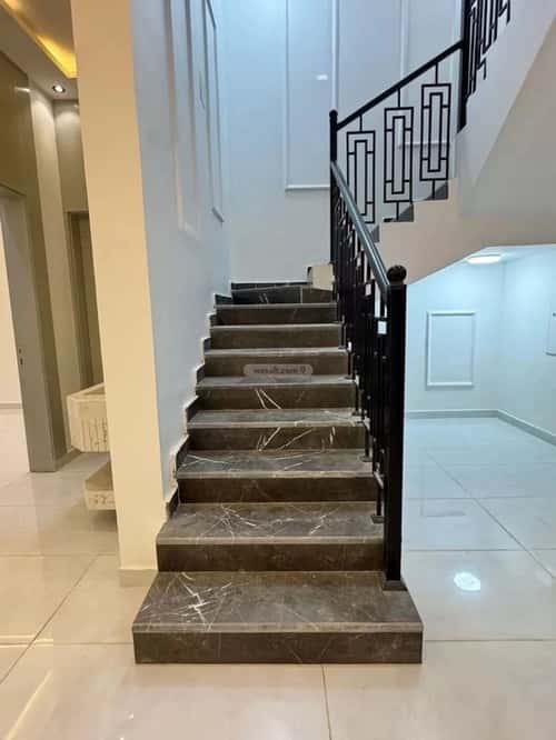 6 bedroom villa in Al Janadriyah 14