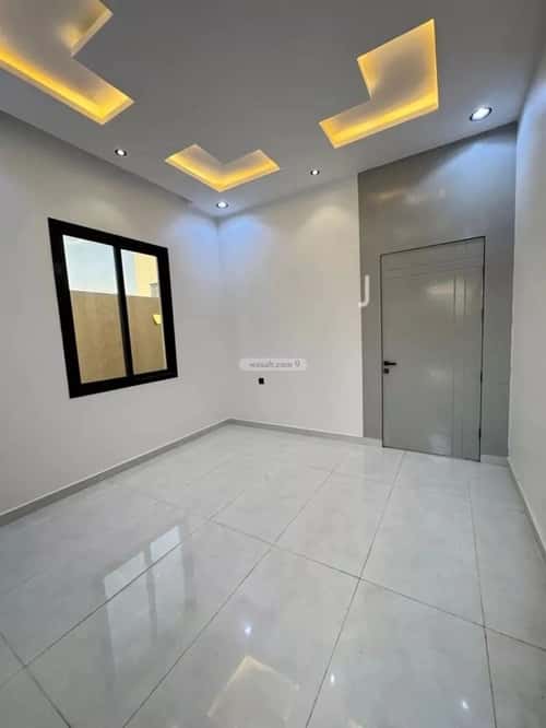6 bedroom villa in Al Janadriyah 9