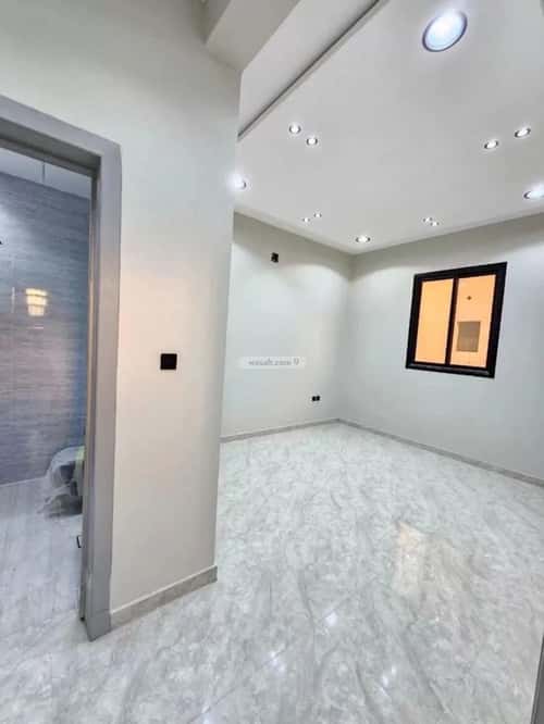 دور 5 غرف في العوالي 9