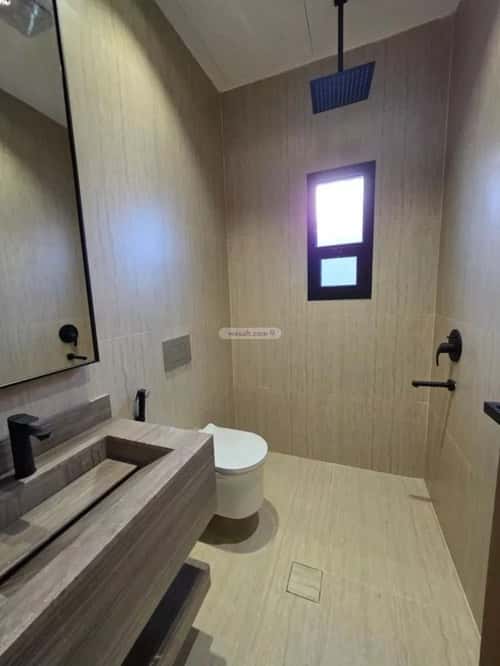 شقة 6 غرف في الرمال 7