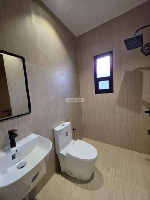 شقة 6 غرف في الرمال 8