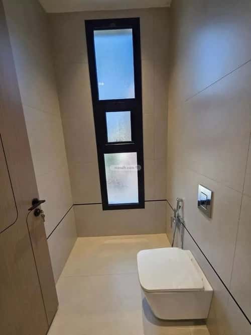 دور 6 غرف في الملك فيصل 8