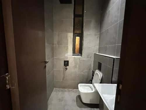 دور 4 غرف في المونسية 8