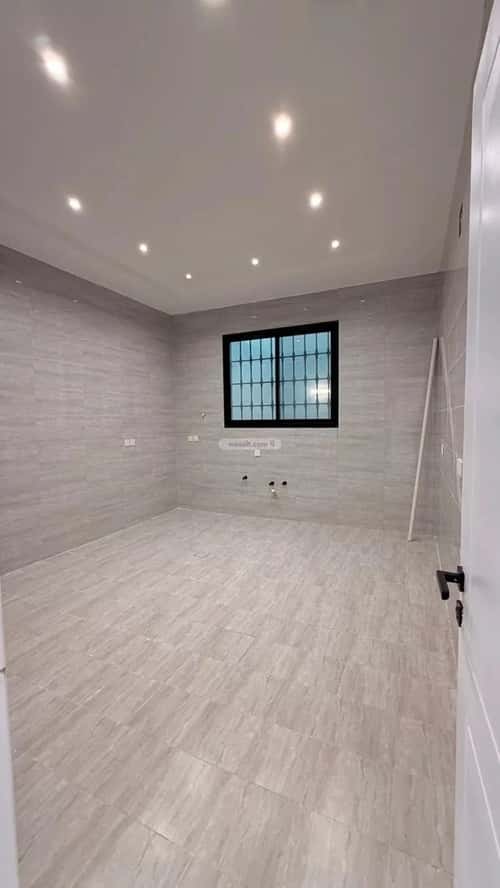 فيلا 5 غرف في العريجاء الغربي 4