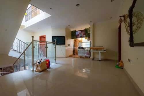 فيلا 12 غرف في طويق 9