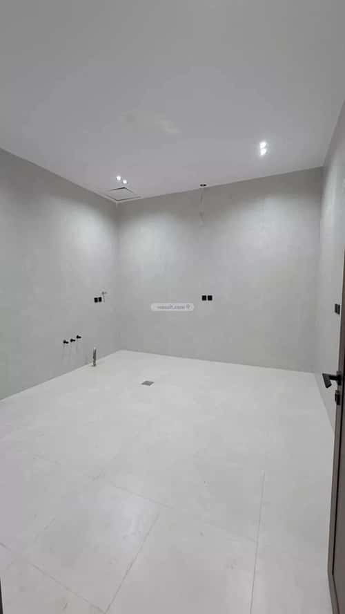 فيلا 5 غرف في العريجاء الغربي 11