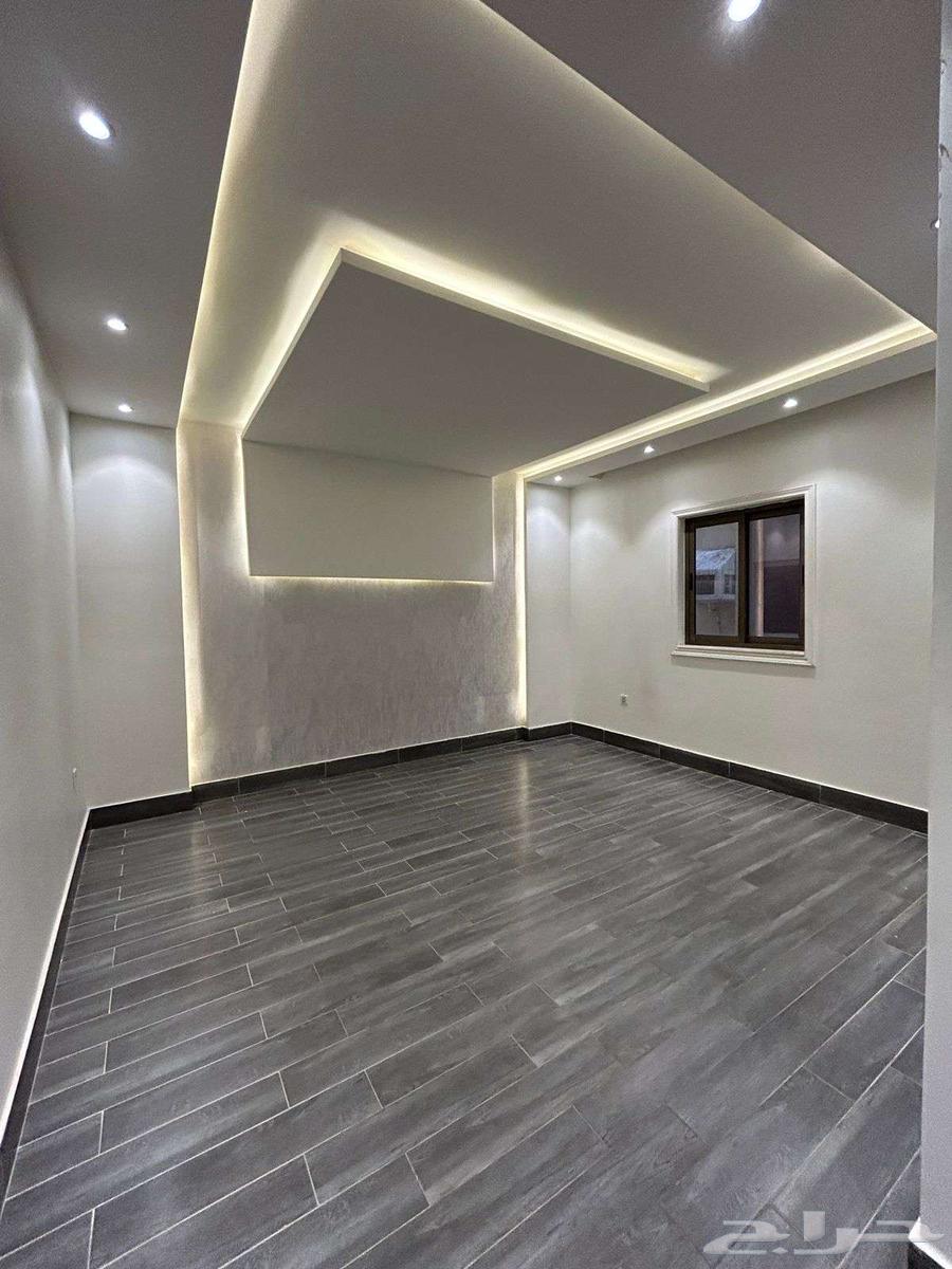 شقة 6 غرف في الصفا 8