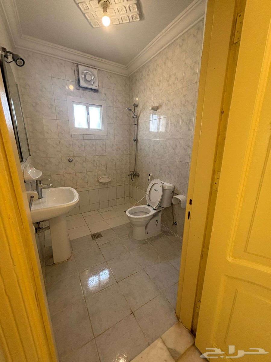 2 bedroom apartment in Al Salamah 8