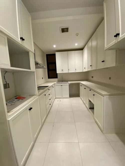 شقة 4 غرف في اليرموك 13