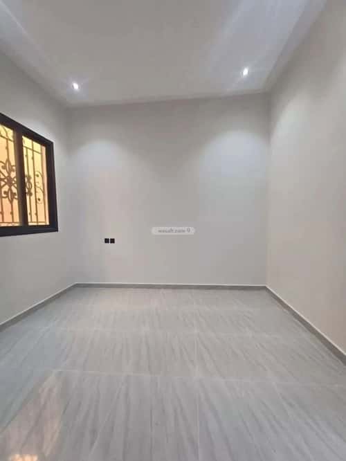 3 bedroom floor in Dirab 8