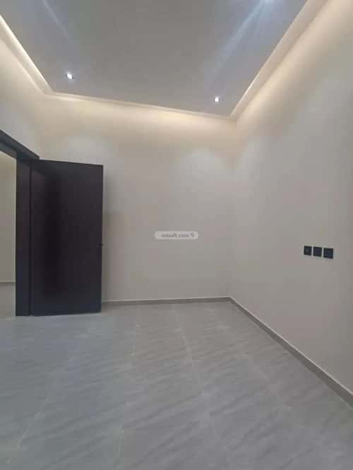 3 bedroom floor in Dirab 10