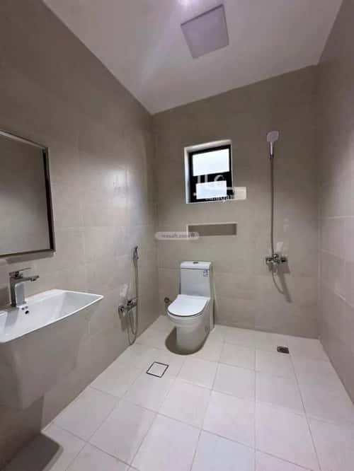 4 bedroom floor in Okaz 13