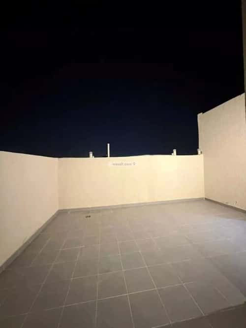 شقة 4 غرف في الرمال 5