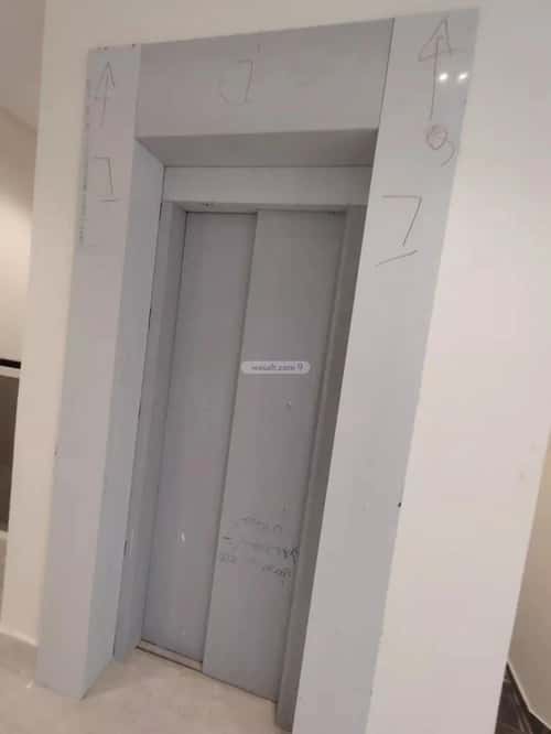 فيلا 6 غرف في طويق 15