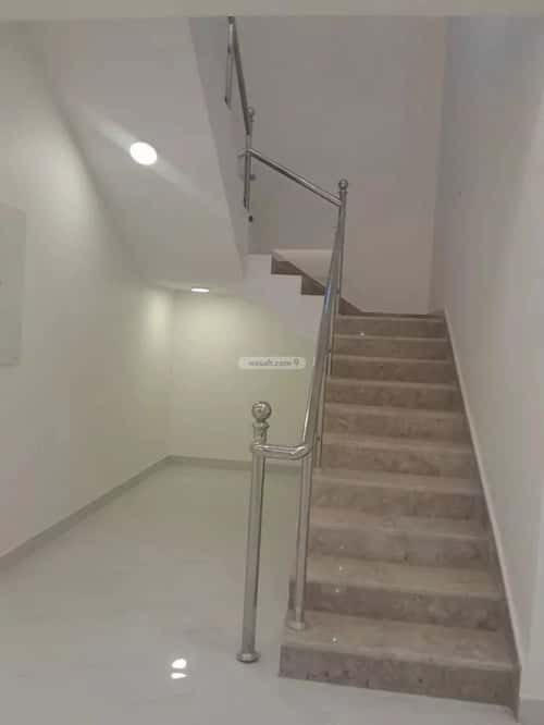 فيلا 4 غرف في السعادة 11